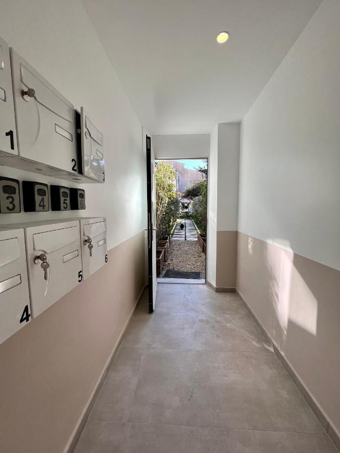 Amazing New Property In The Heart Of The Old Town Of أنتيب المظهر الخارجي الصورة