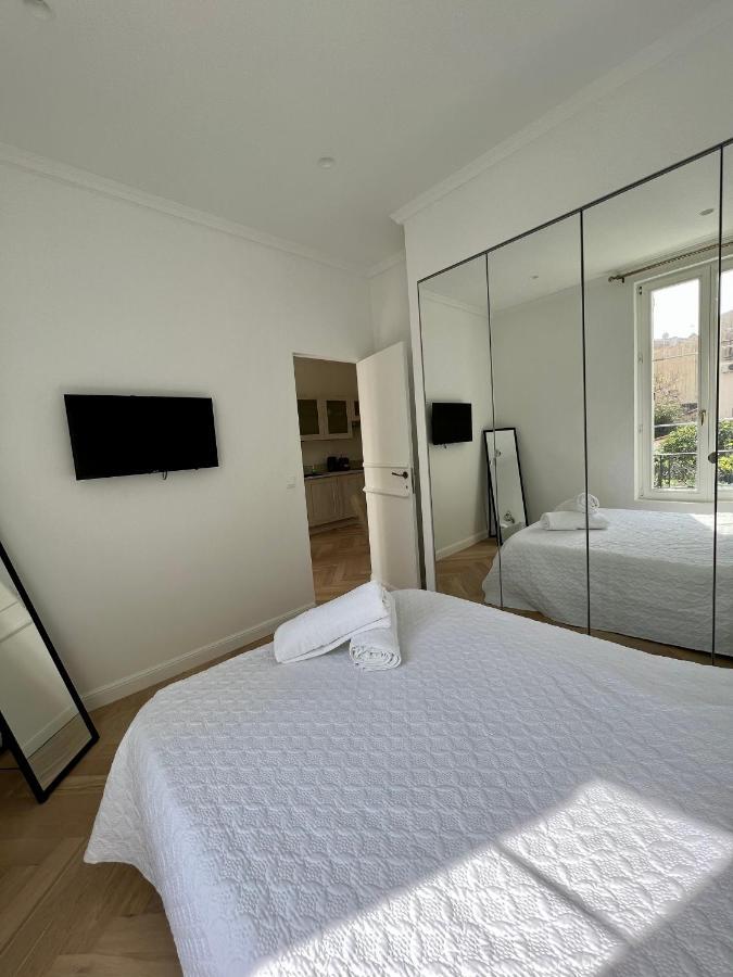 Amazing New Property In The Heart Of The Old Town Of أنتيب المظهر الخارجي الصورة